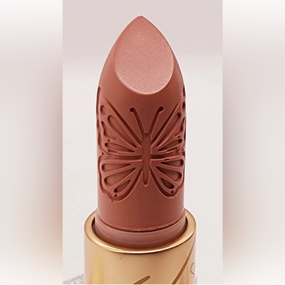 MAC Cosmetics Cremesheen Lipstick - Mcizzle - Mariah Carey - NEW IN BOX - Picture 2 of 3